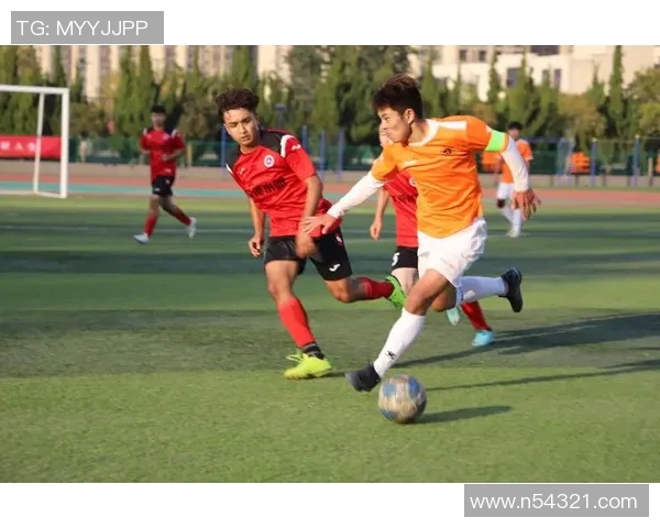 成都足球队精彩配合展现团队精神与战术默契的全面分析